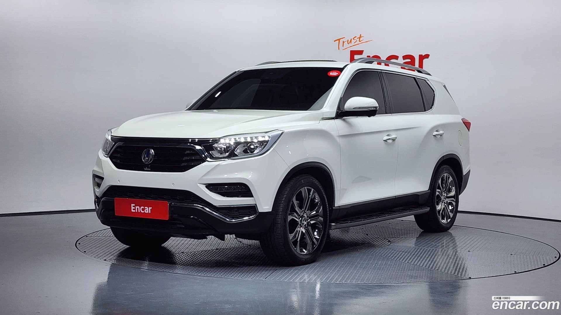 Main__Slider__Photo:Rexton KG Mobility 2017.5-0