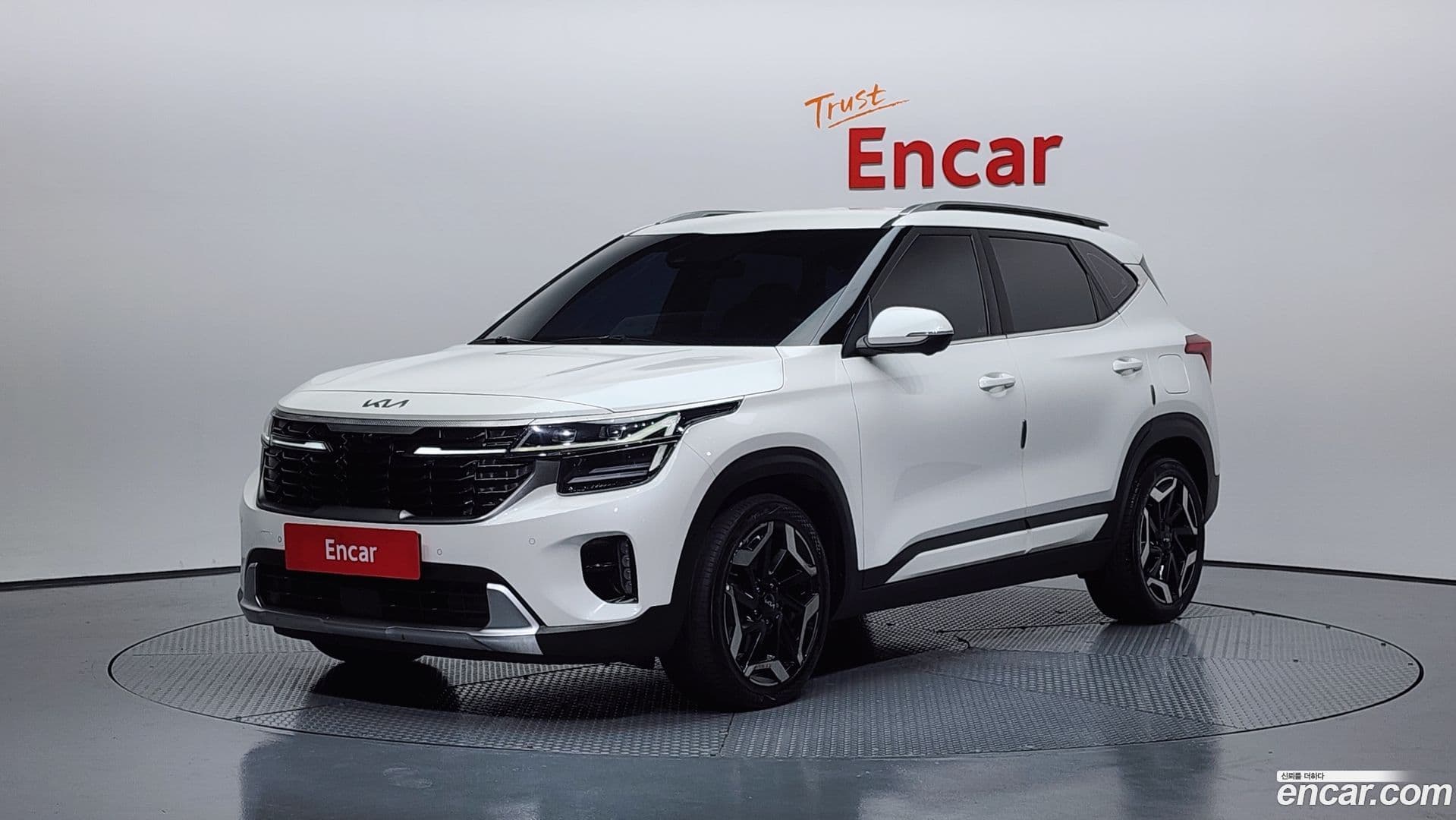 Main__Slider__Photo:Seltos Kia 2022.7-0