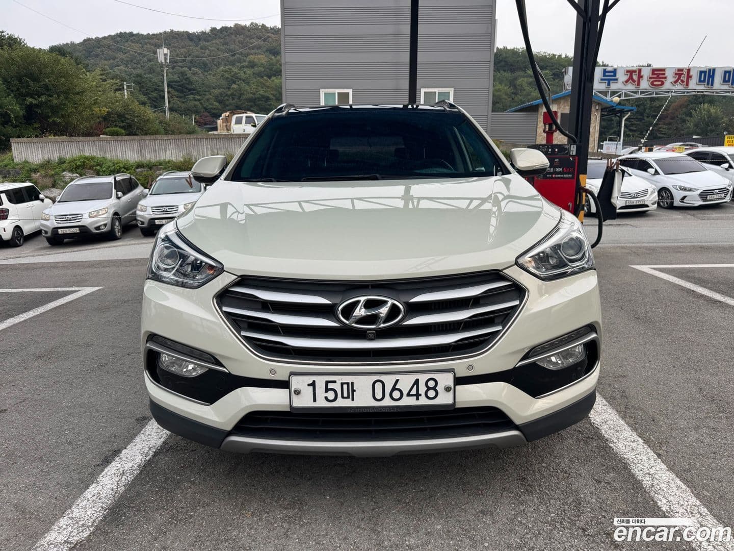 Main__Slider__Photo:Santafe Hyundai 2016.5-0
