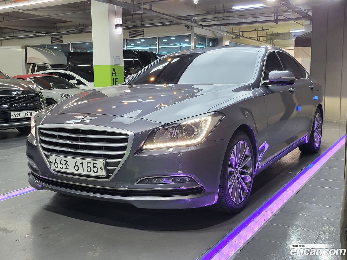 Main__Slider__Photo:Genesis Hyundai 2015.0-0