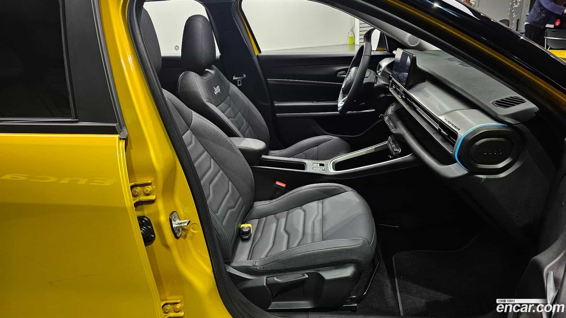 Avenger Jeep 2024.7-INNER-010