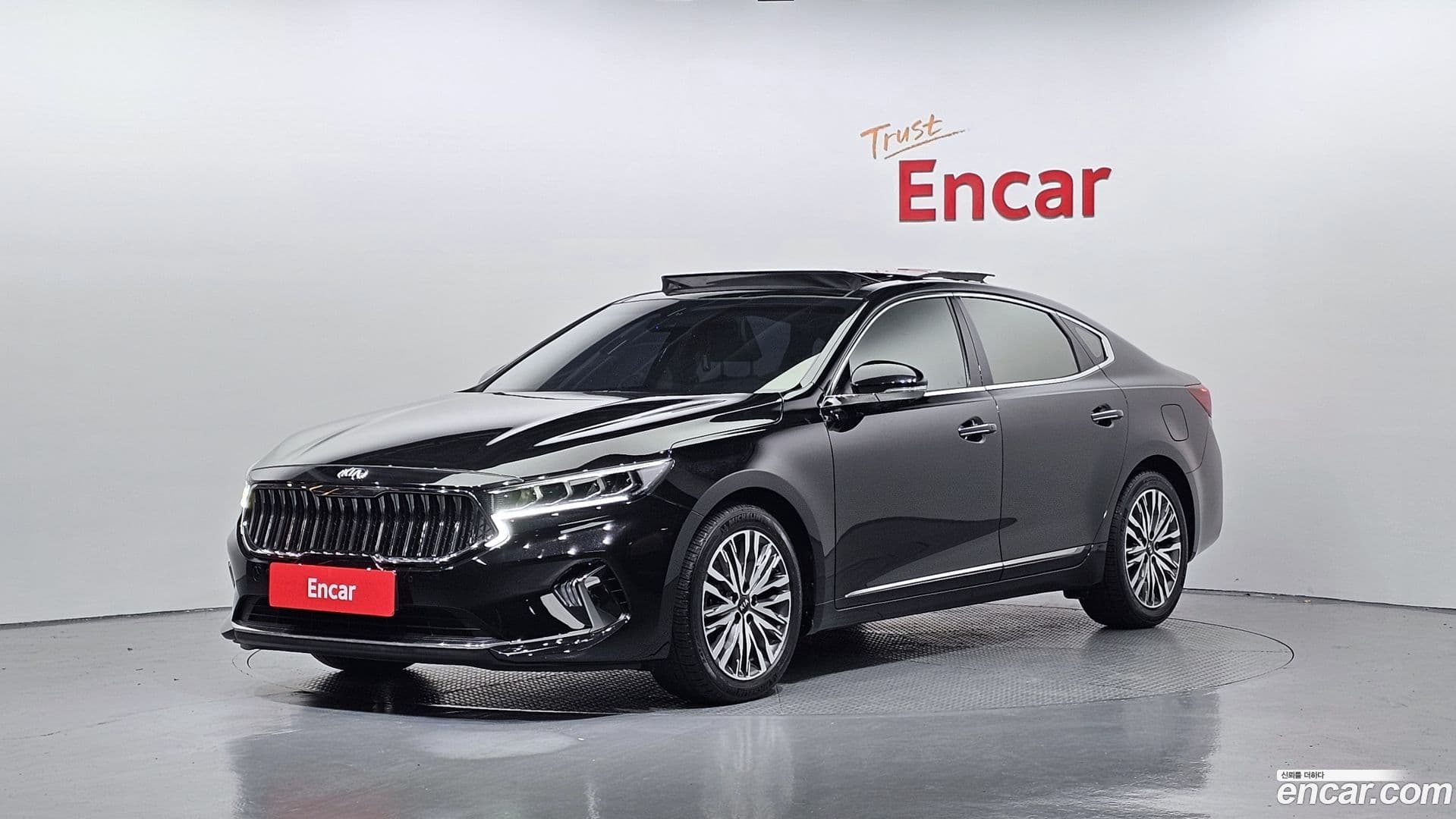 Main__Slider__Photo:K7 Kia 2021.2-0