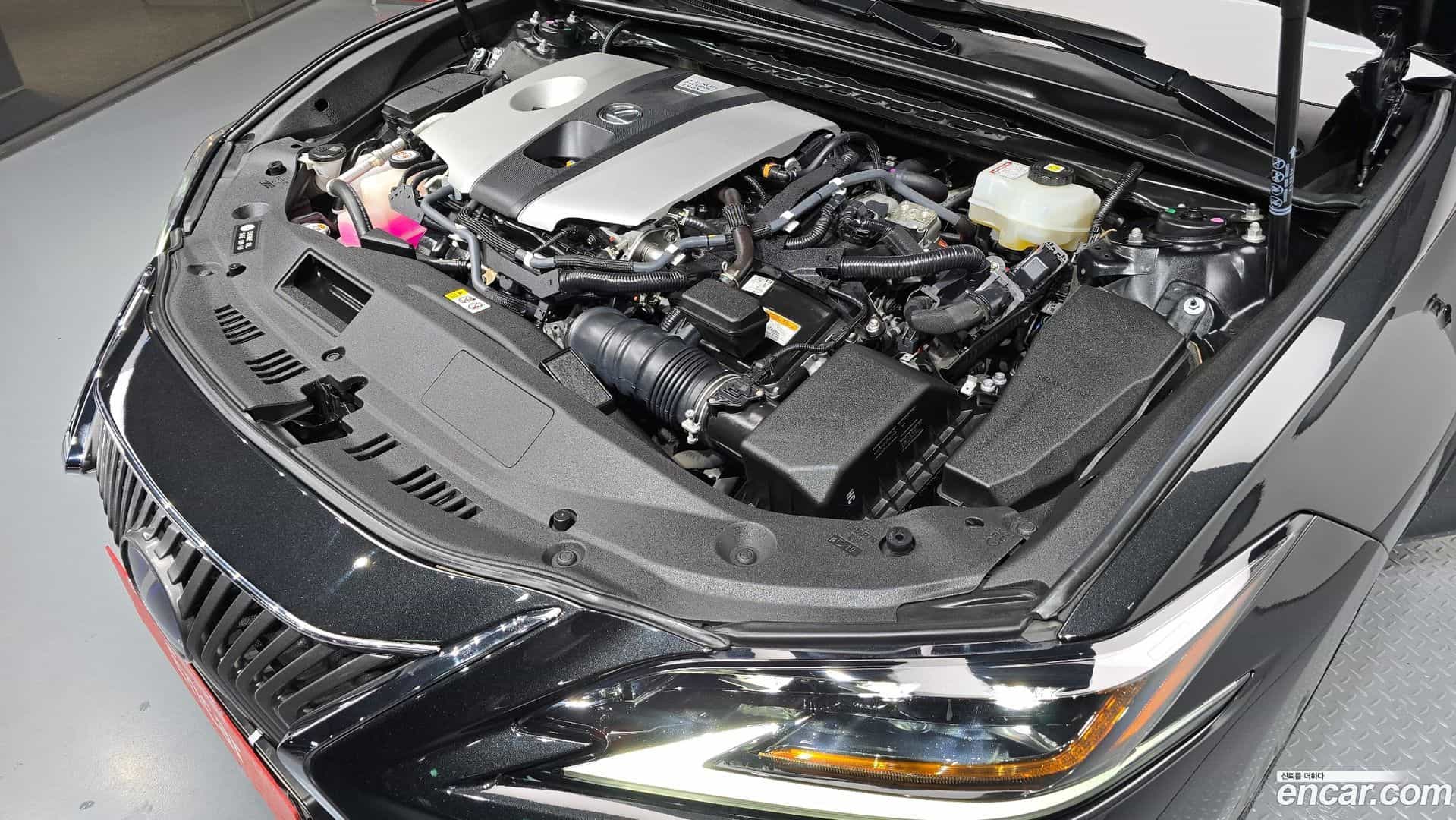 ES Lexus 2020.8-INNER-006