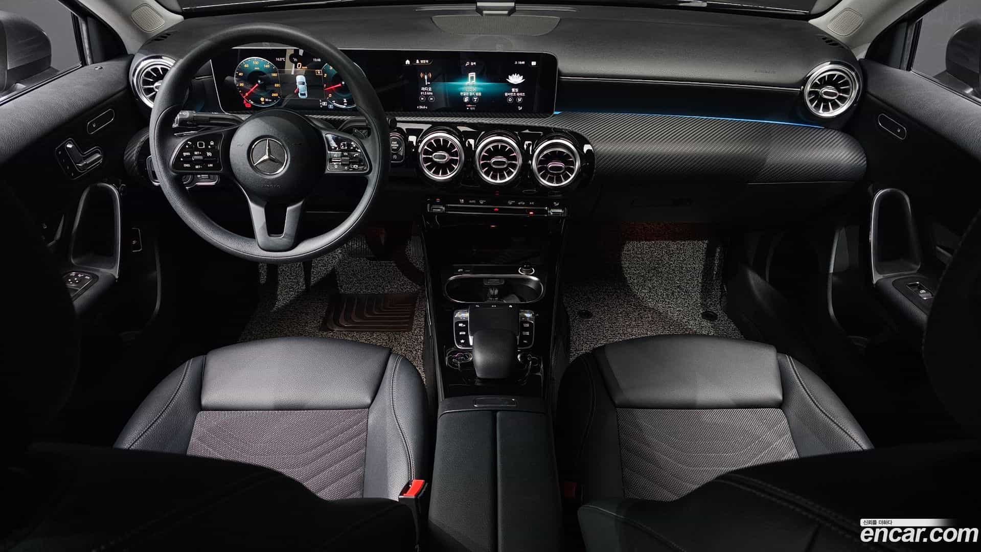 A-Class Mercedes-Benz 2020.2-INNER-007