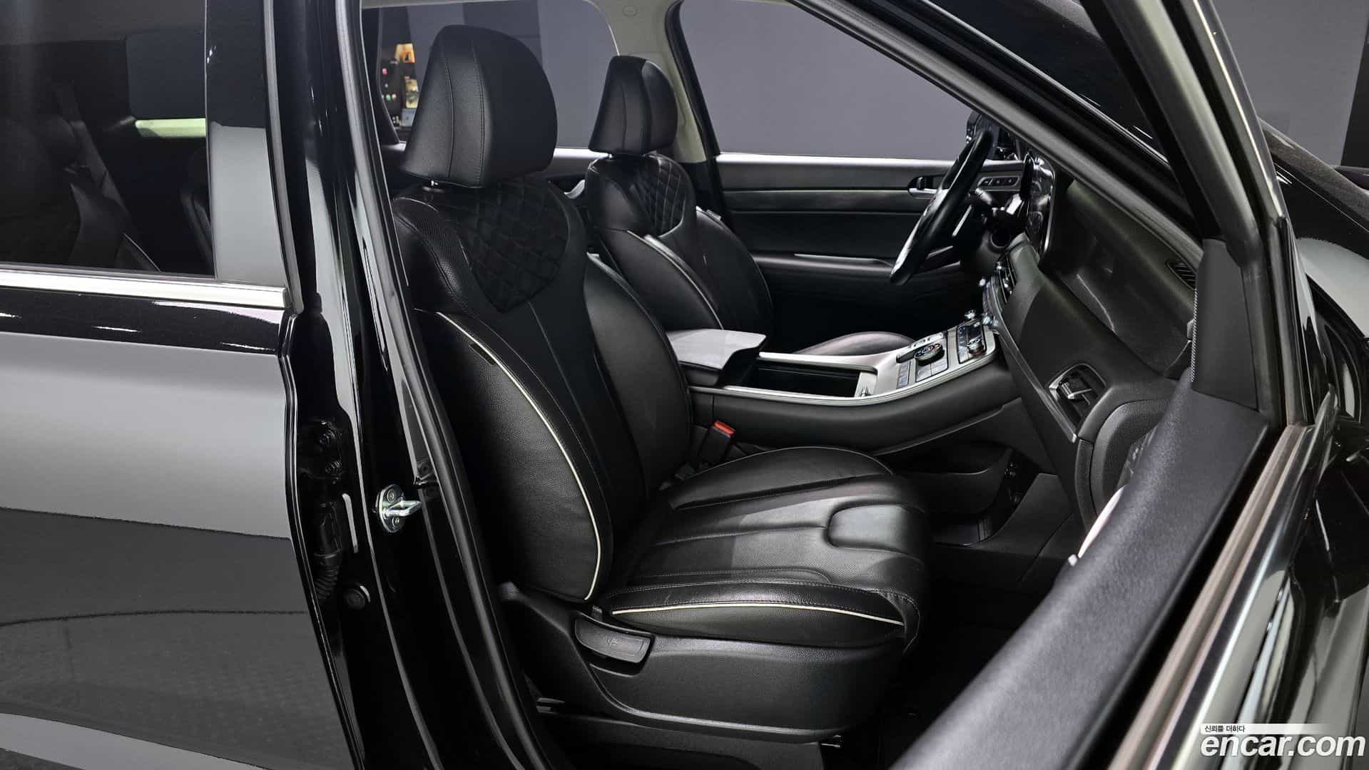 Palisade Hyundai 2022.1-INNER-010