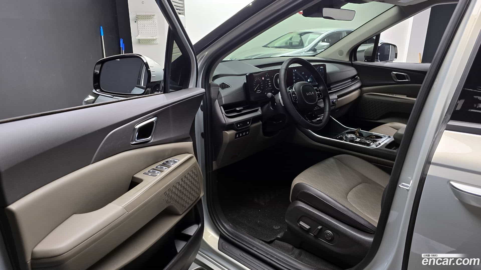 Canival Kia 2024.4-INNER-010