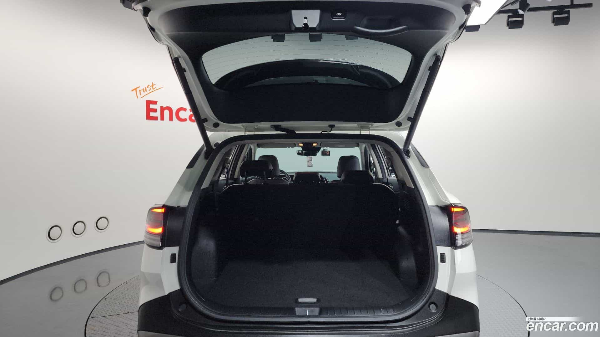 Sportage Kia 2023.5-OPTION-024