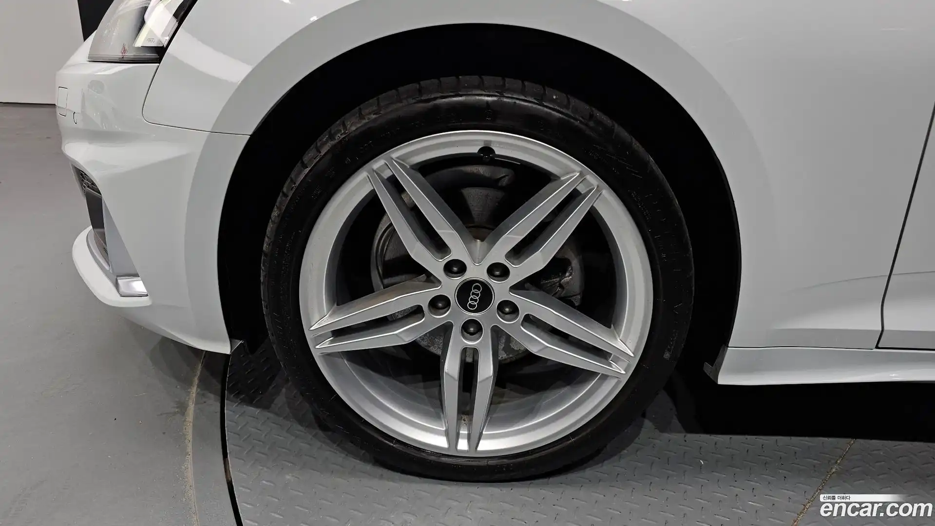 A5 Audi 2023.9-OUTER-005