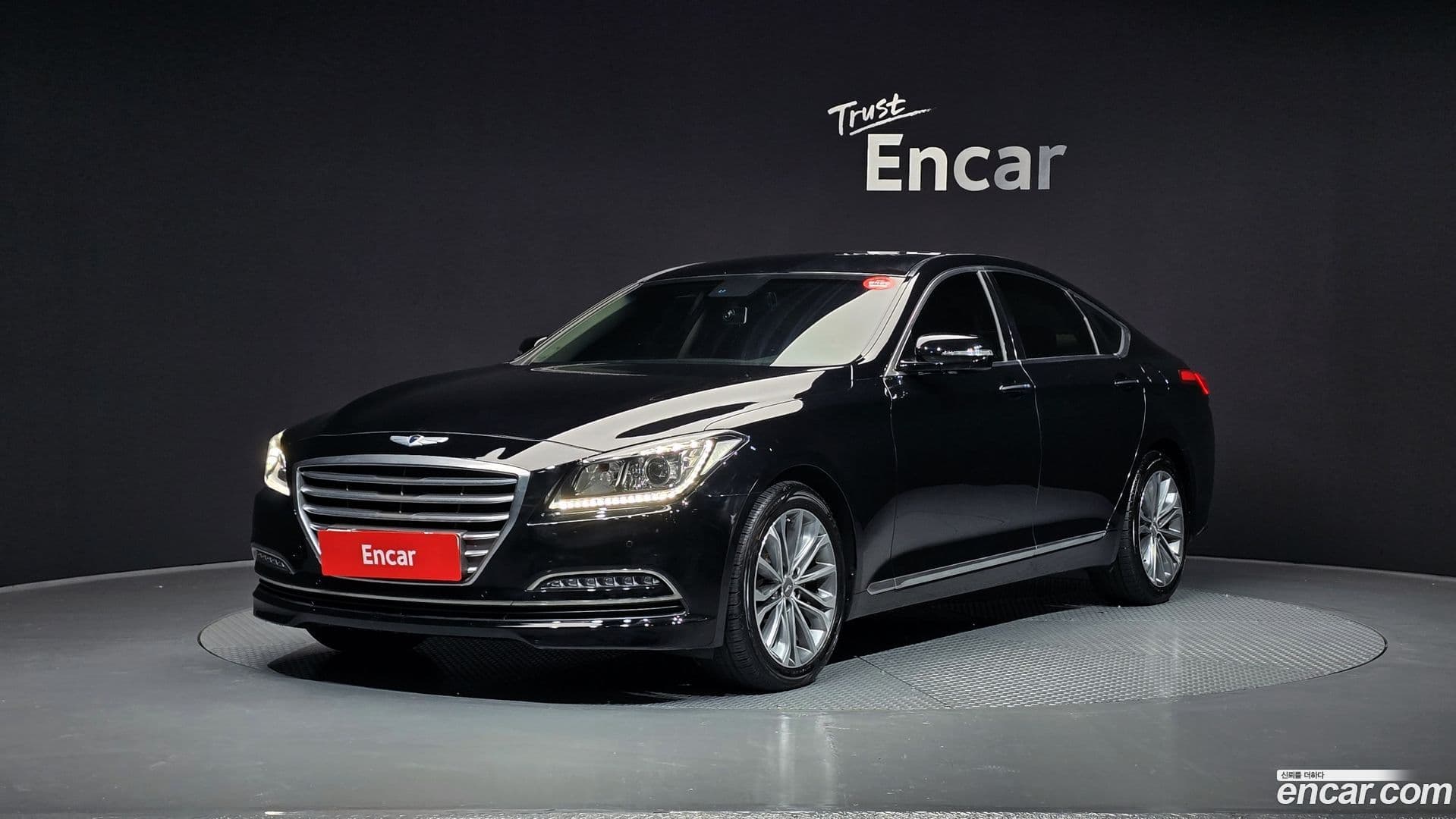 Main__Slider__Photo:Genesis Hyundai 2015.9-0