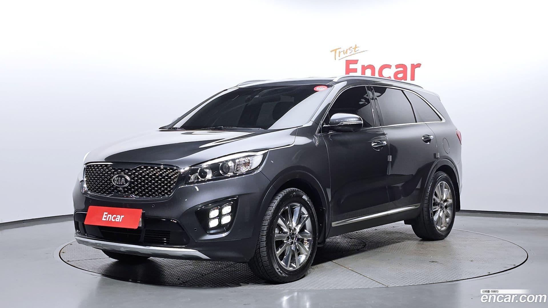 Main__Slider__Photo:Sorento Kia 2016.4-0