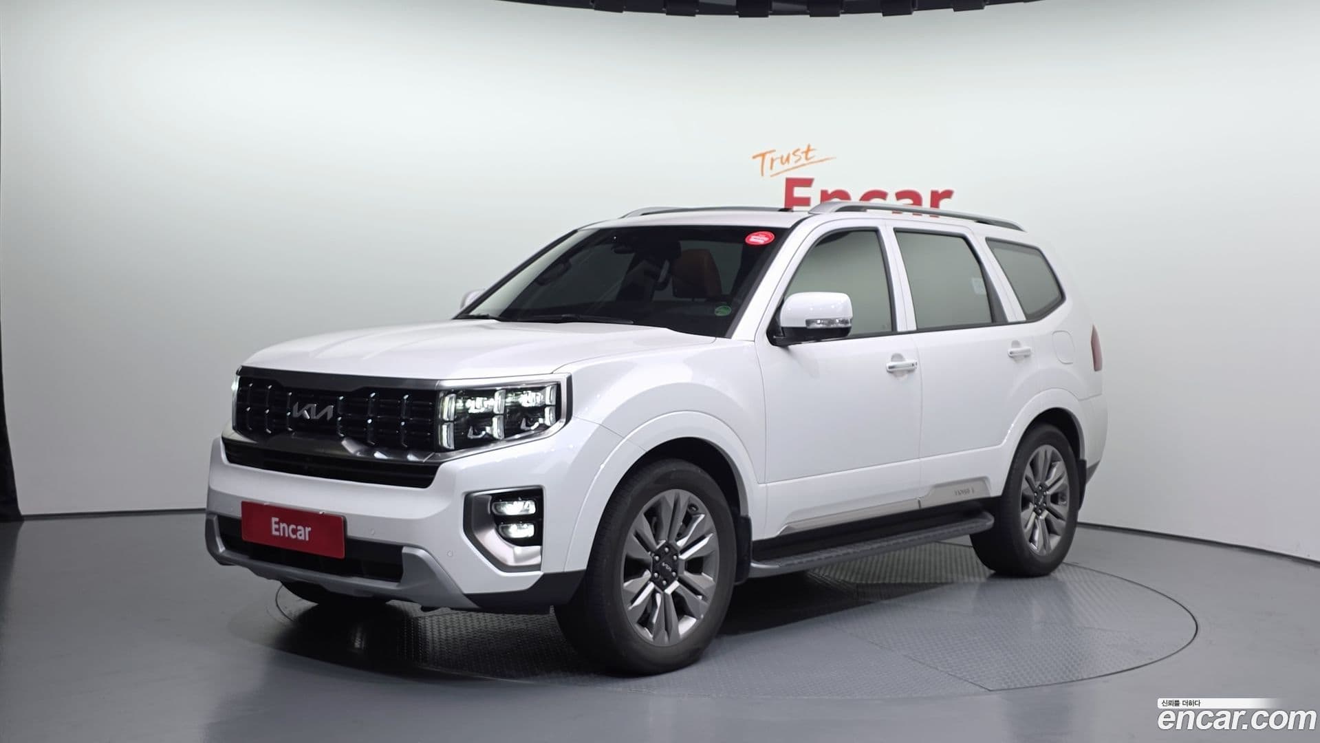 Main__Slider__Photo:Mohave Kia 2023.3-0