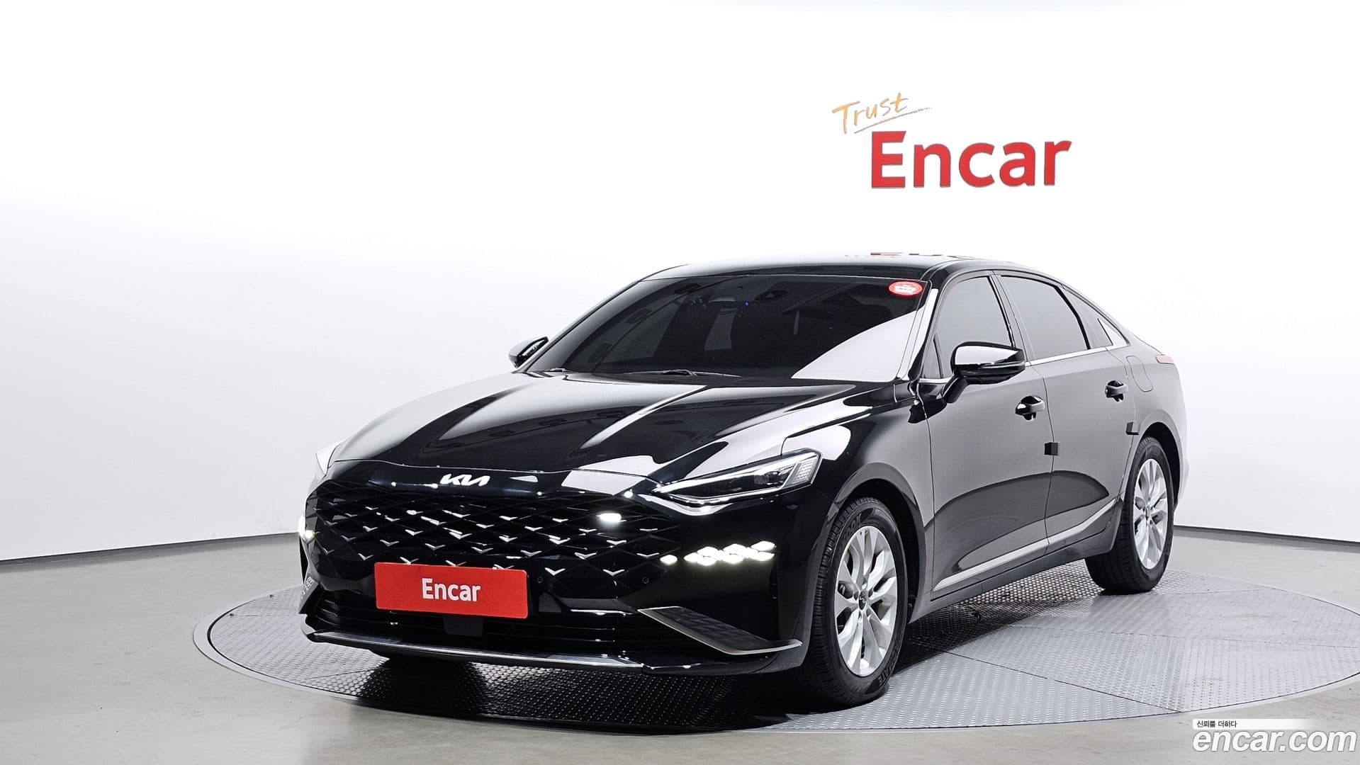 Main__Slider__Photo:K8 Kia 2021.9-0