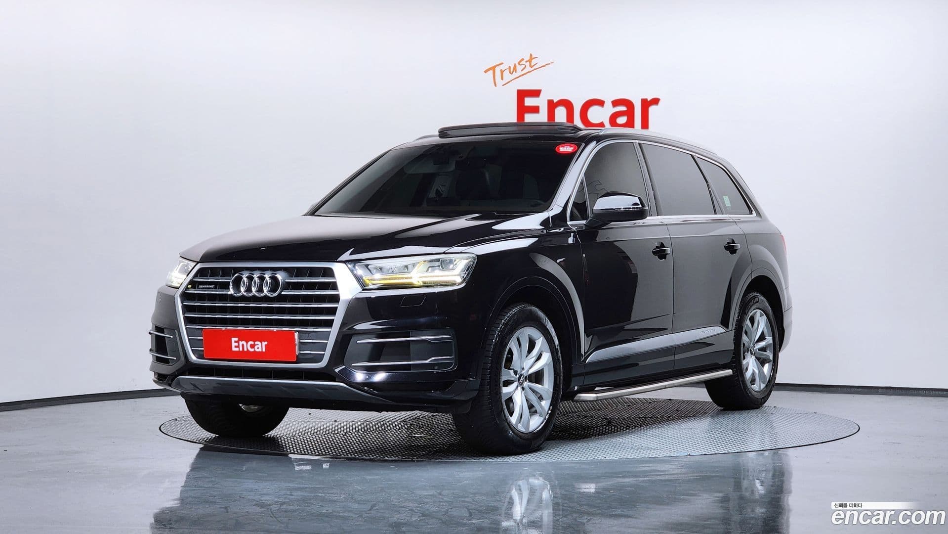 Main__Slider__Photo:Q7 Audi 2019.8-0