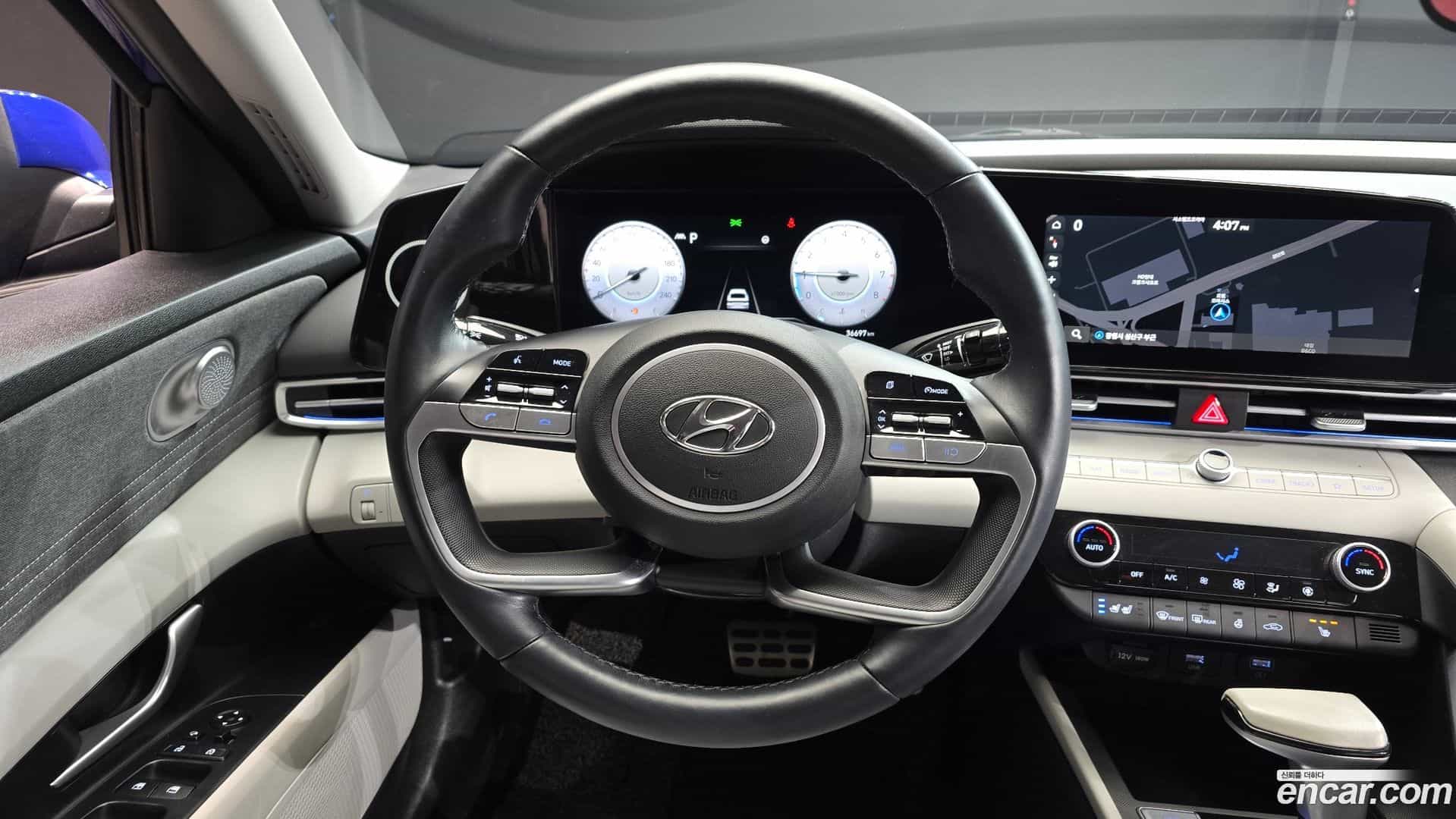 AVANTE Hyundai 2022.0-OPTION-017