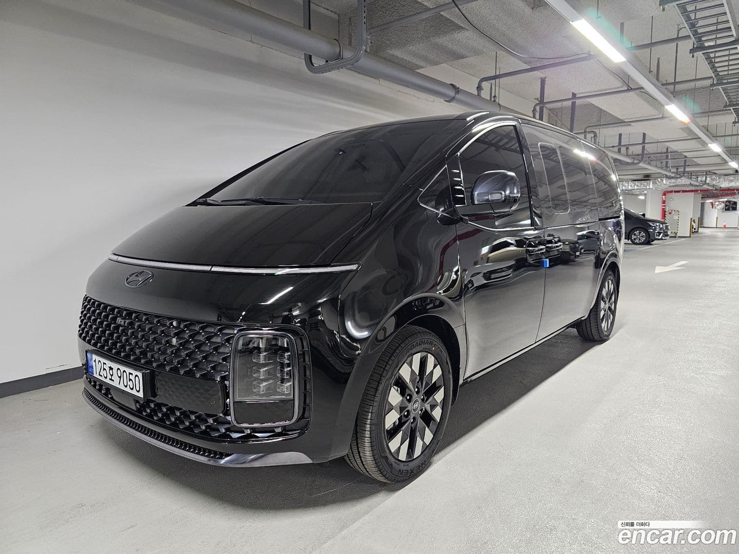 Main__Slider__Photo:Staria Hyundai 2024.0-0