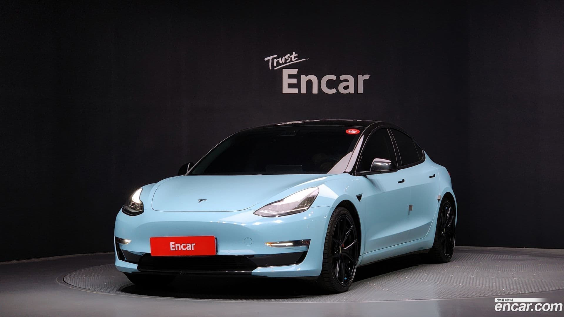 Main__Slider__Photo:Model 3 Tesla 2020.2-0
