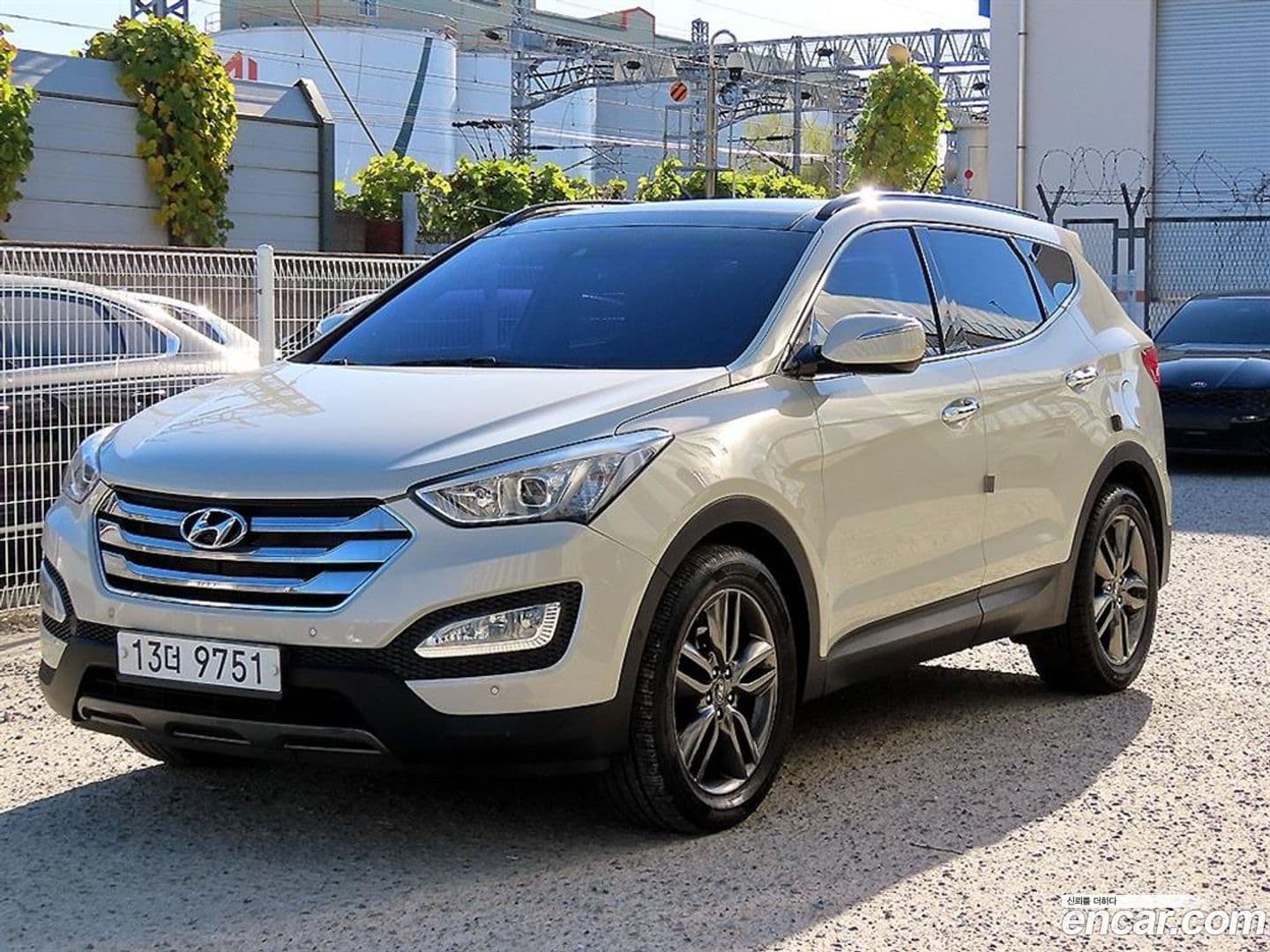 Main__Slider__Photo:Santafe Hyundai 2013.3-0