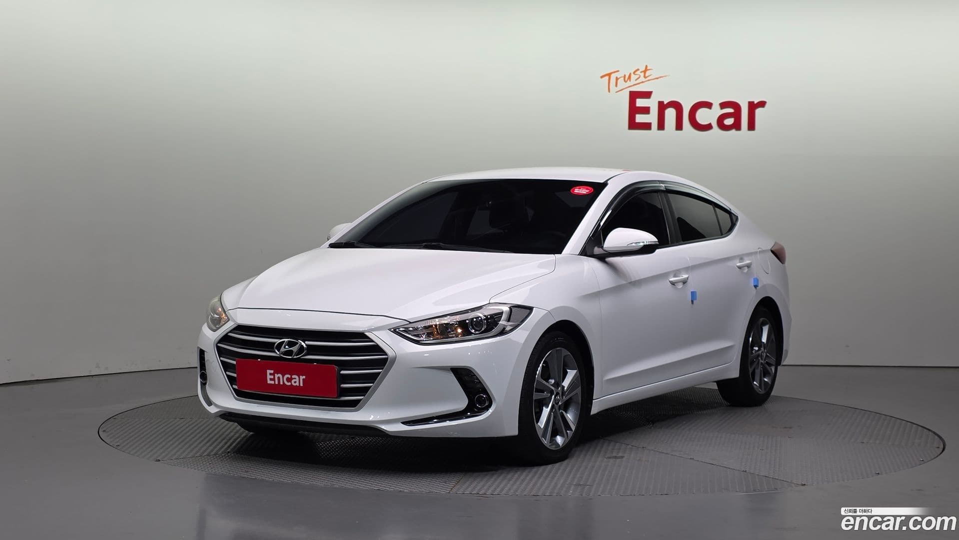 Main__Slider__Photo:AVANTE Hyundai 2017.5-0
