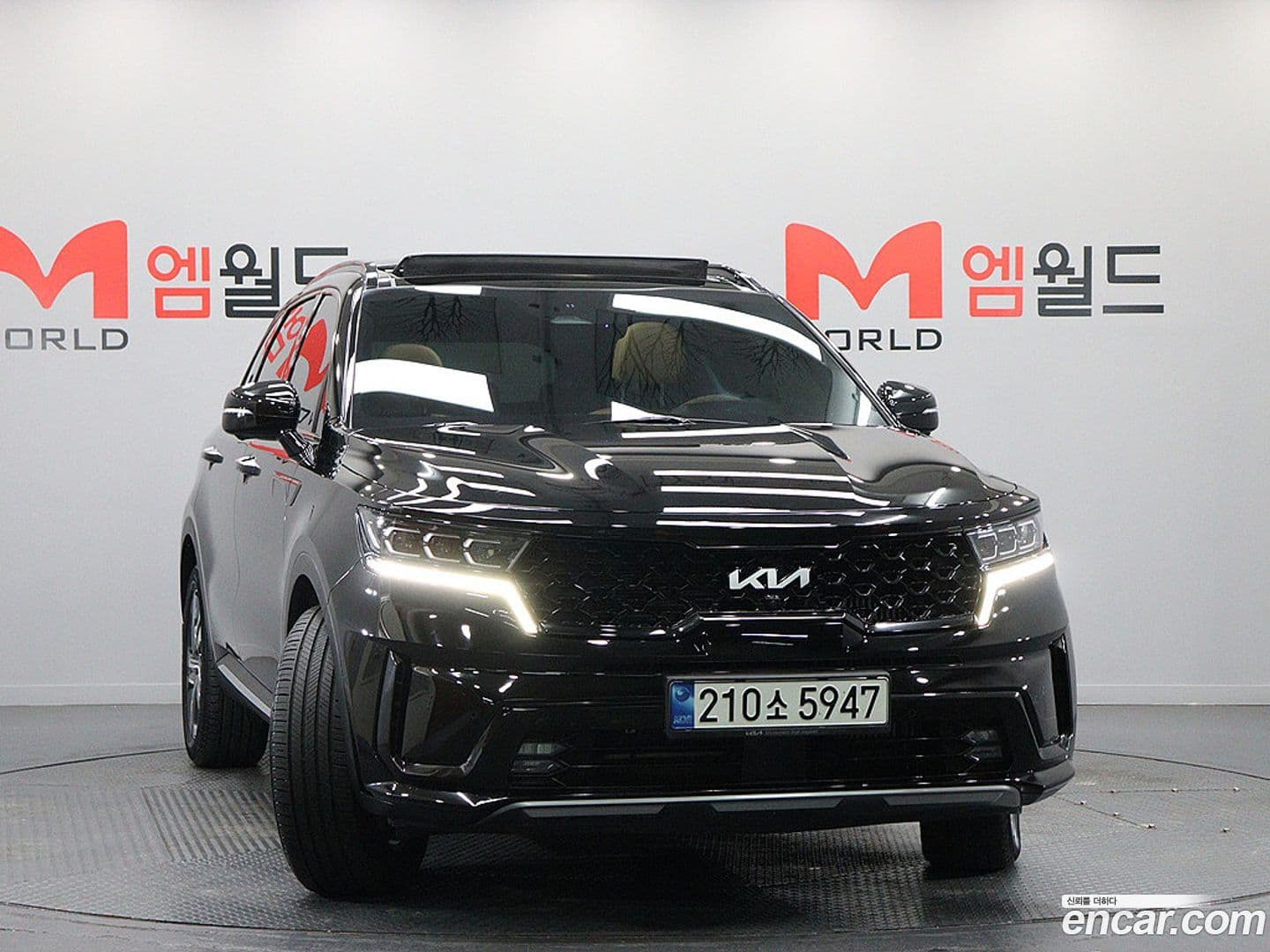 Main__Slider__Photo:Sorento Kia 2022.4-0