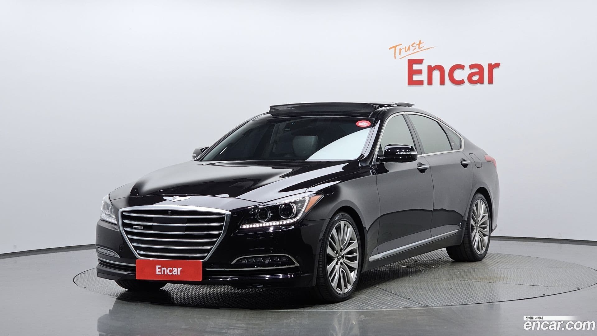 Main__Slider__Photo:Genesis Hyundai 2014.9-0