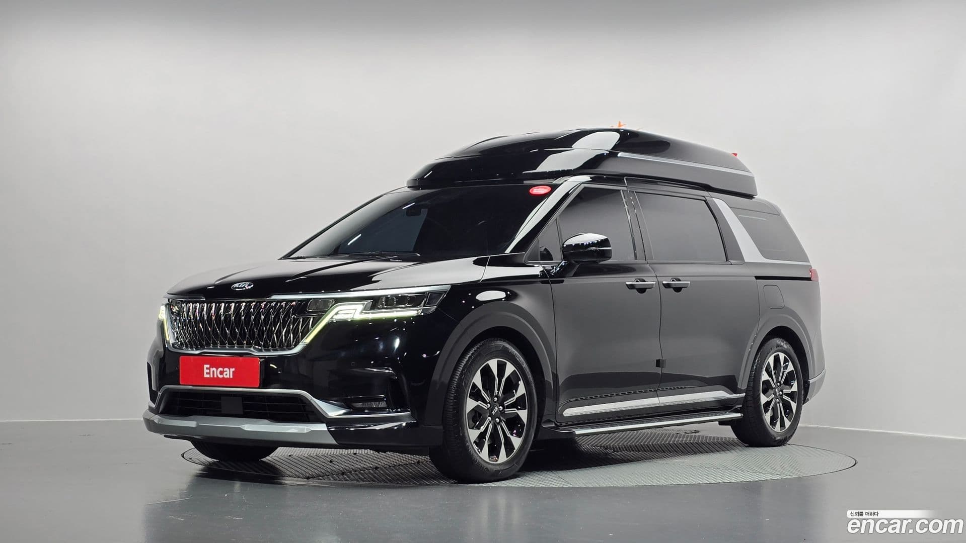 Main__Slider__Photo:Canival Kia 2021.2-0