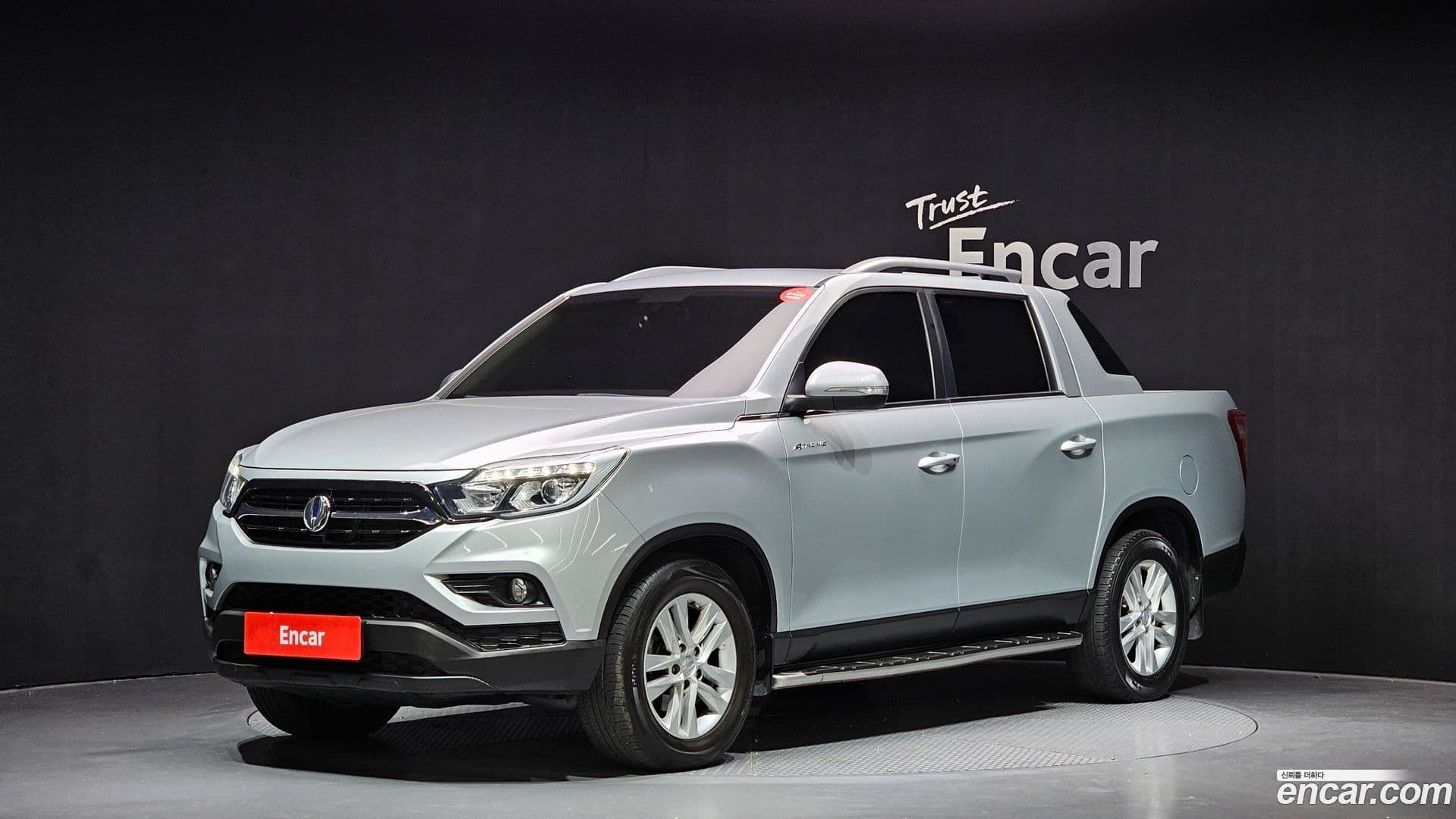 Main__Slider__Photo:Rexton KG Mobility 2019.0-0