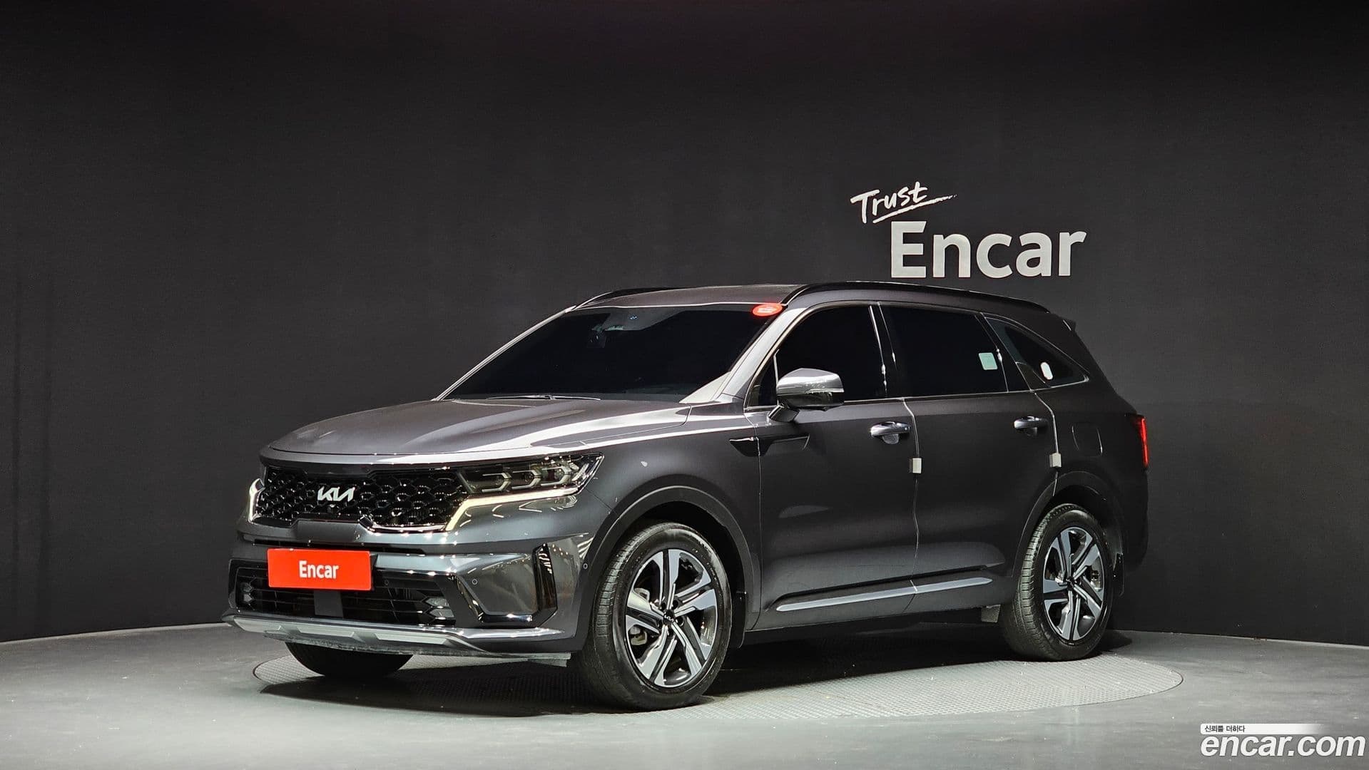 Main__Slider__Photo:Sorento Kia 2023.3-0