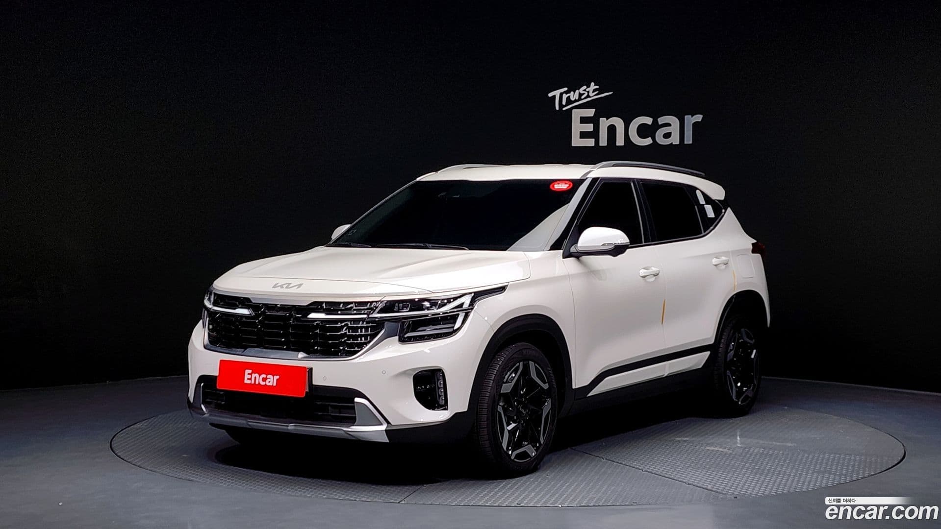 Main__Slider__Photo:Seltos Kia 2024.1-0