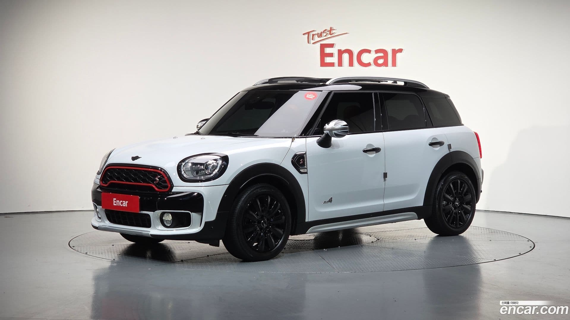Main__Slider__Photo:Countryman Mini 2018.11-0