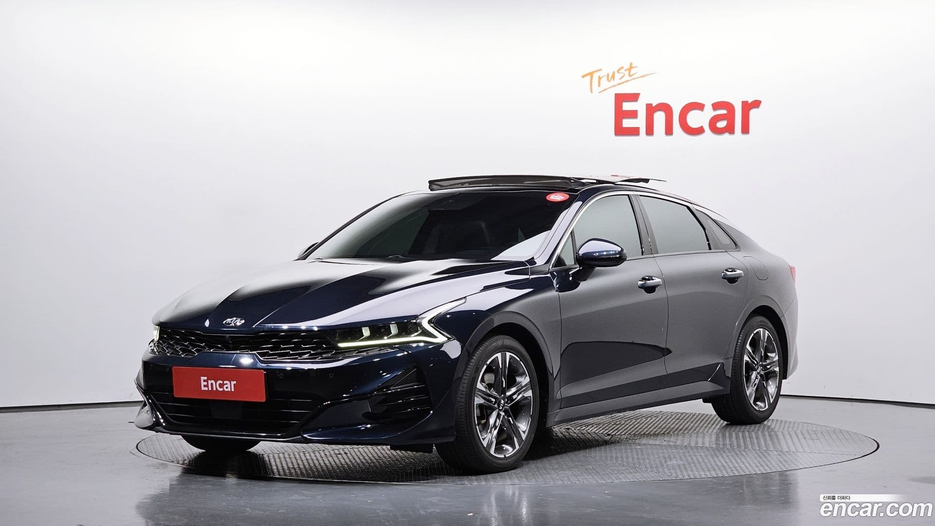 Main__Slider__Photo:K5 Kia 2020.3-0