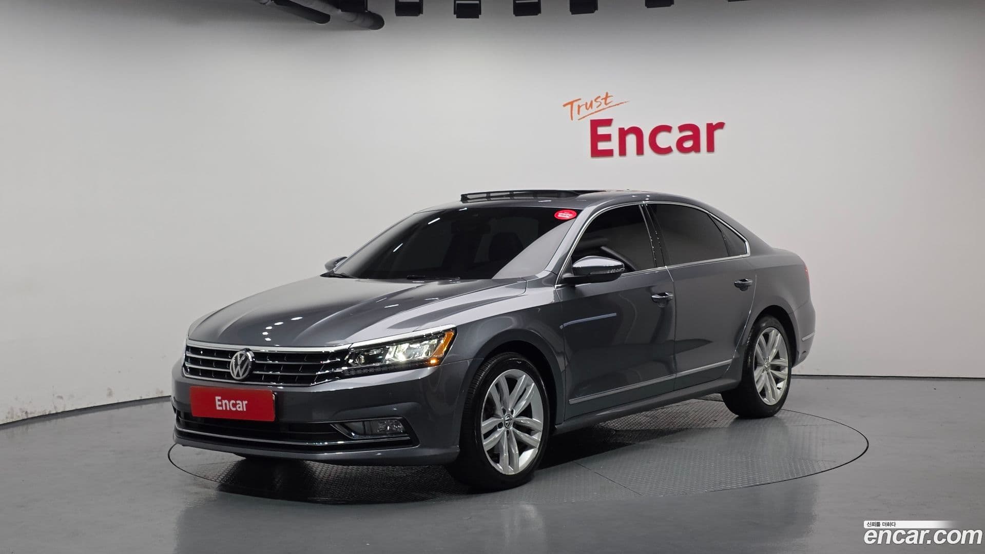 Main__Slider__Photo:Passat Volkswagen 2018.9-0