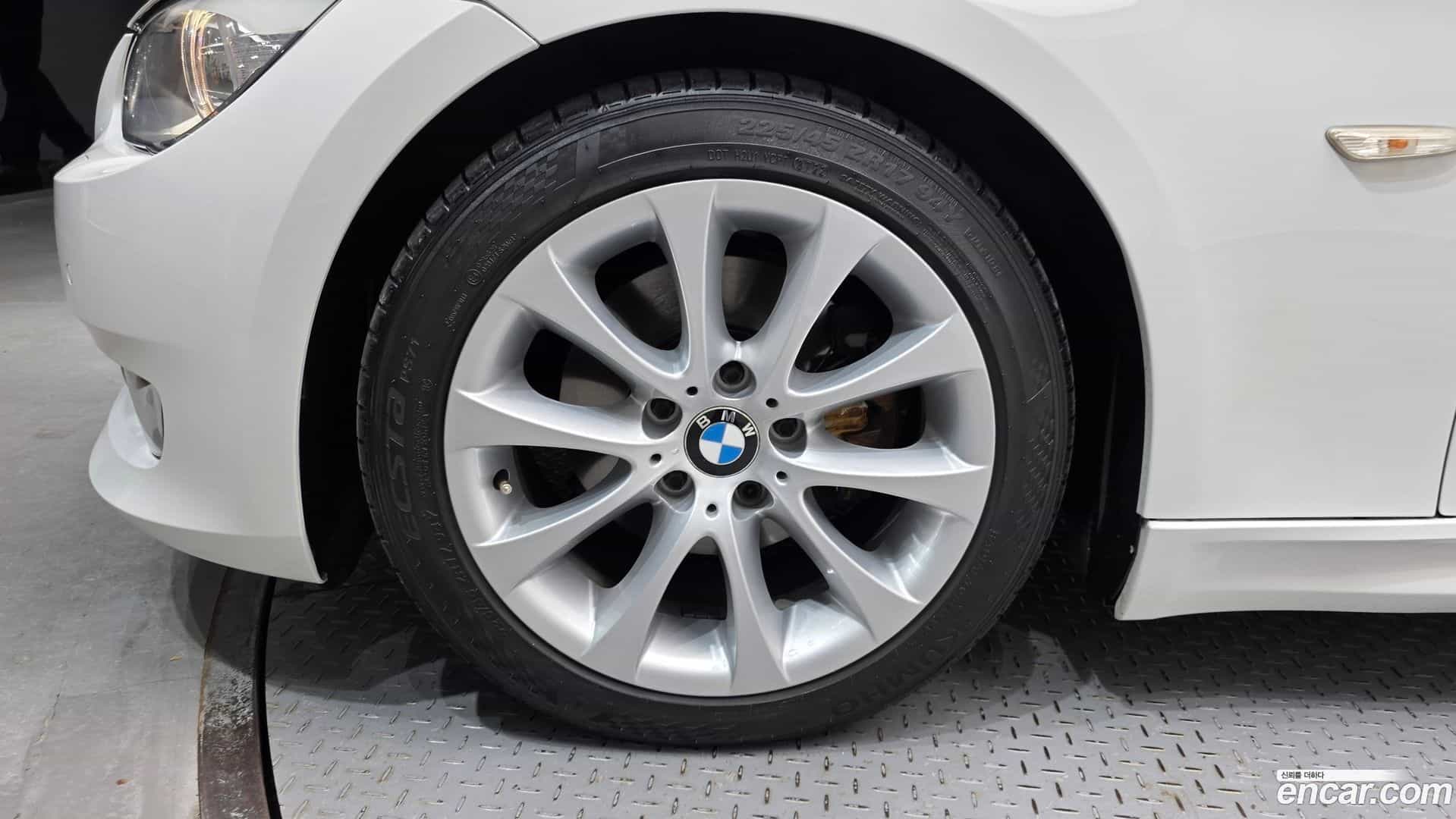 3-Series BMW 2013.0-OUTER-005