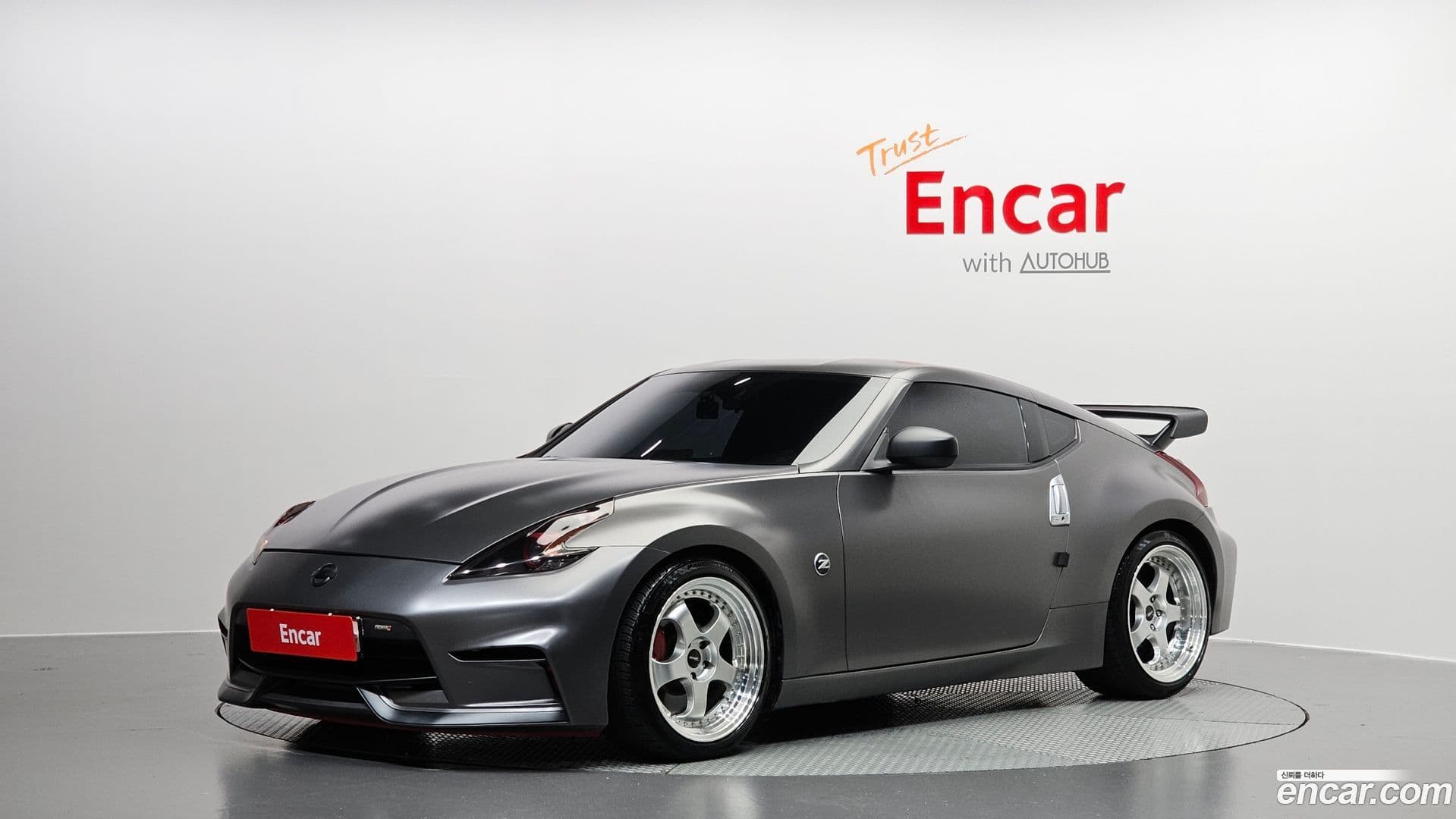 Main__Slider__Photo:370Z Nissan 2015.11-0