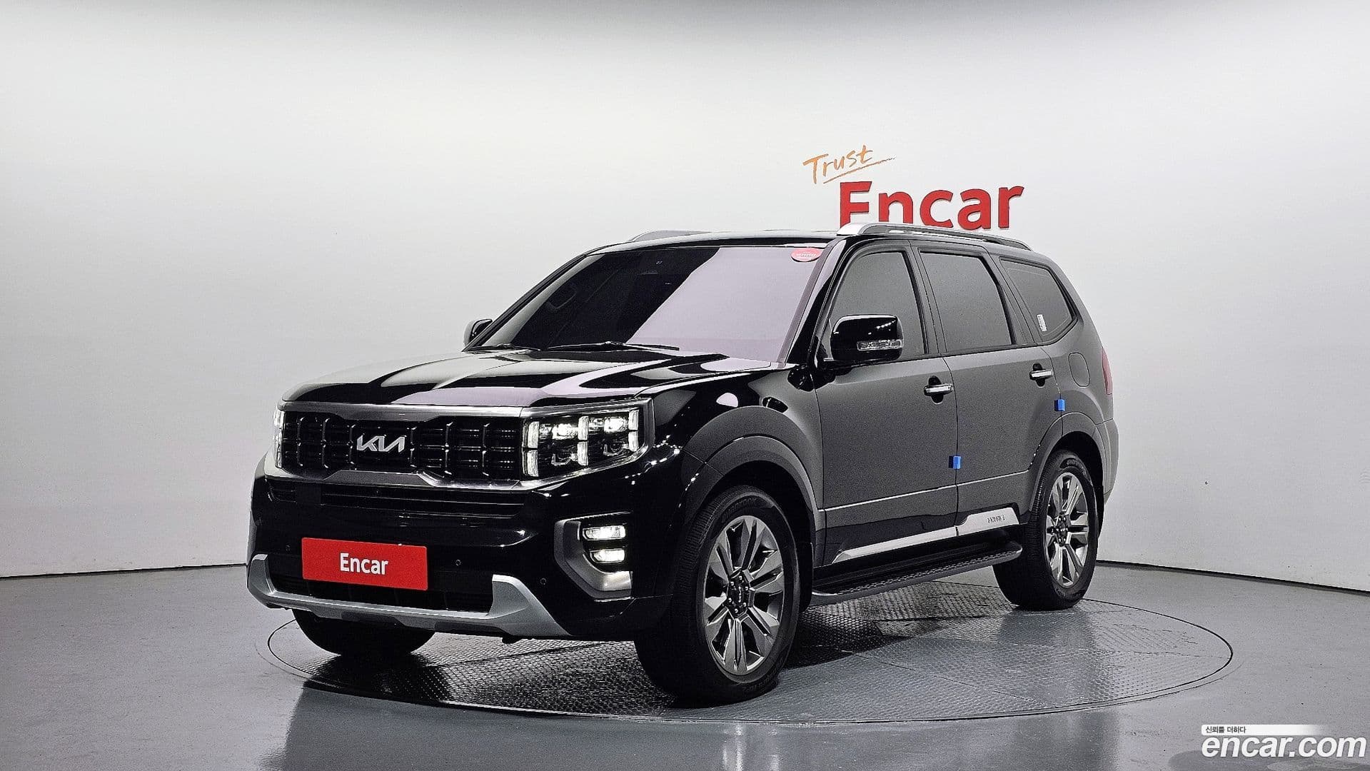 Main__Slider__Photo:Mohave Kia 2023.7-0