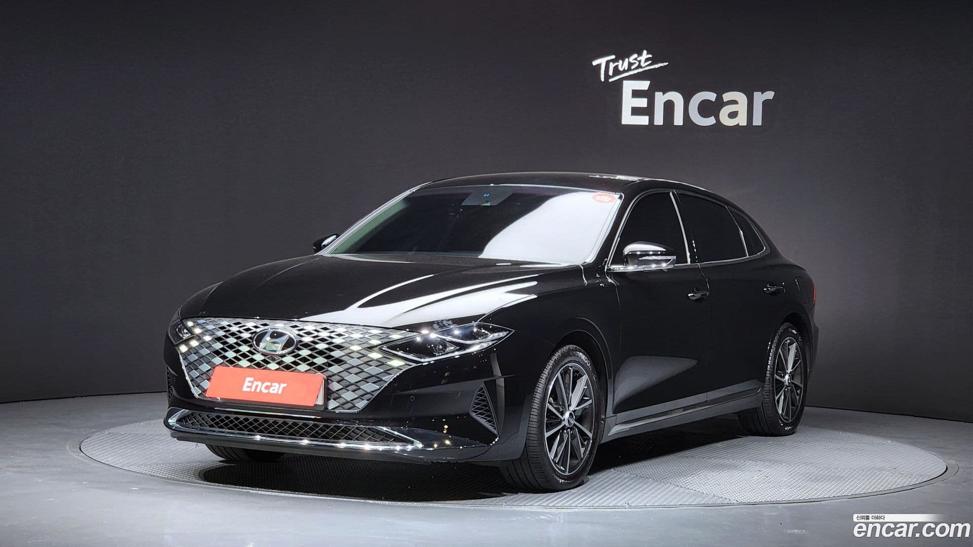 Main__Slider__Photo:Grandeur Hyundai 2022.2-0