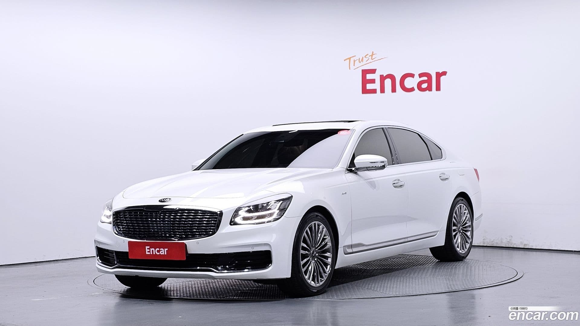 Main__Slider__Photo:K9 Kia 2019.8-0
