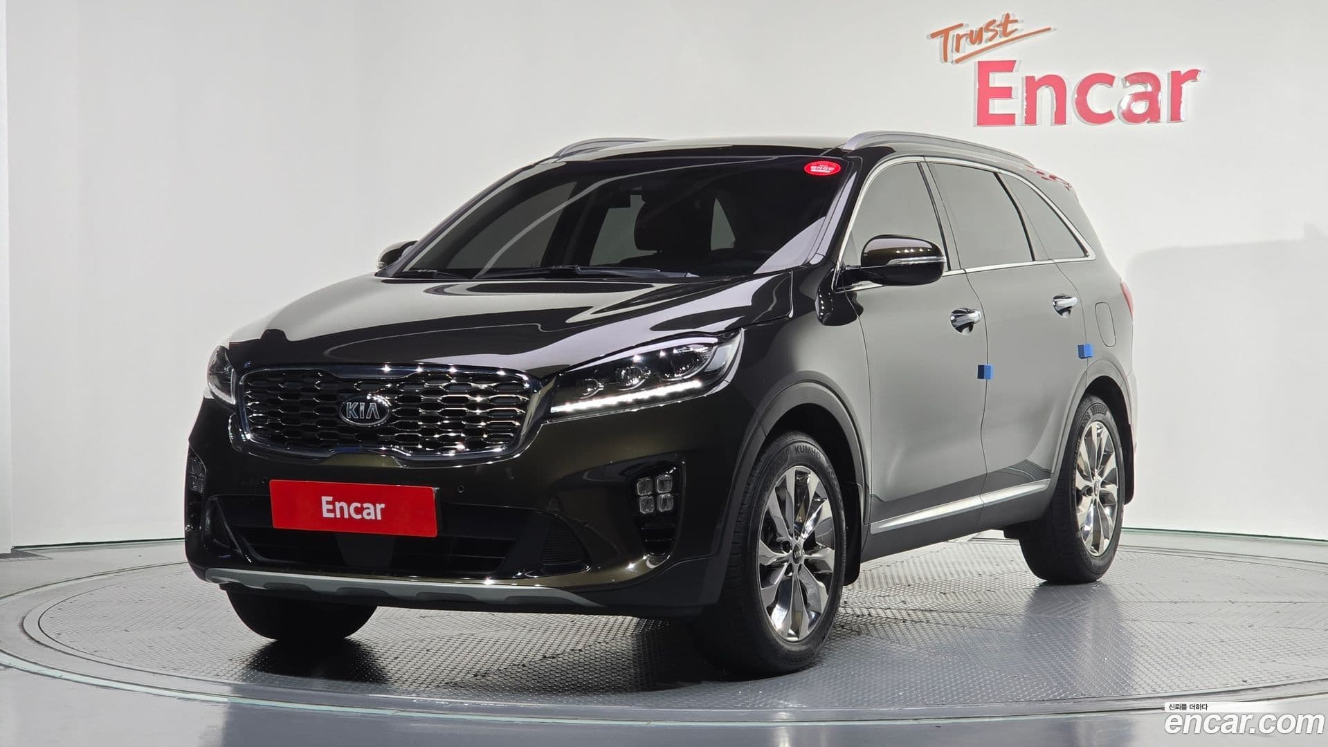 Main__Slider__Photo:Sorento Kia 2019.10-0