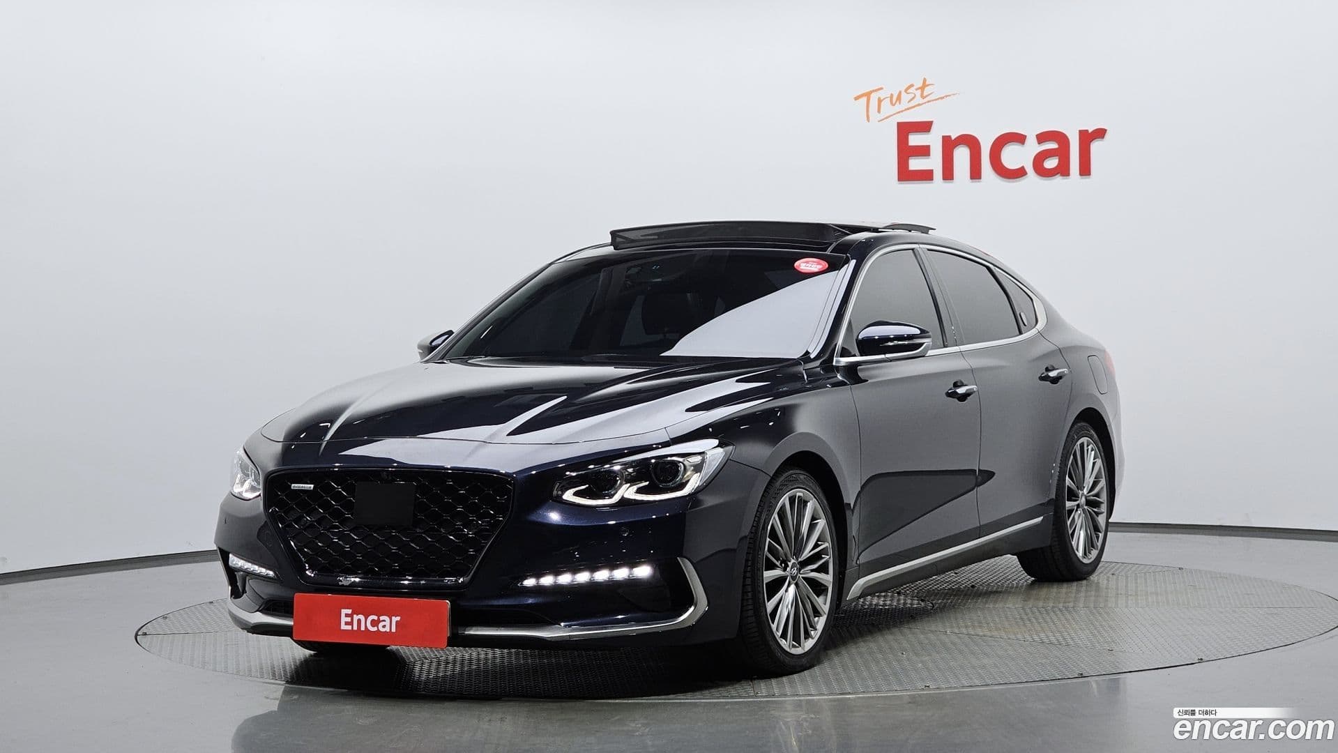 Main__Slider__Photo:Grandeur Hyundai 2016.11-0