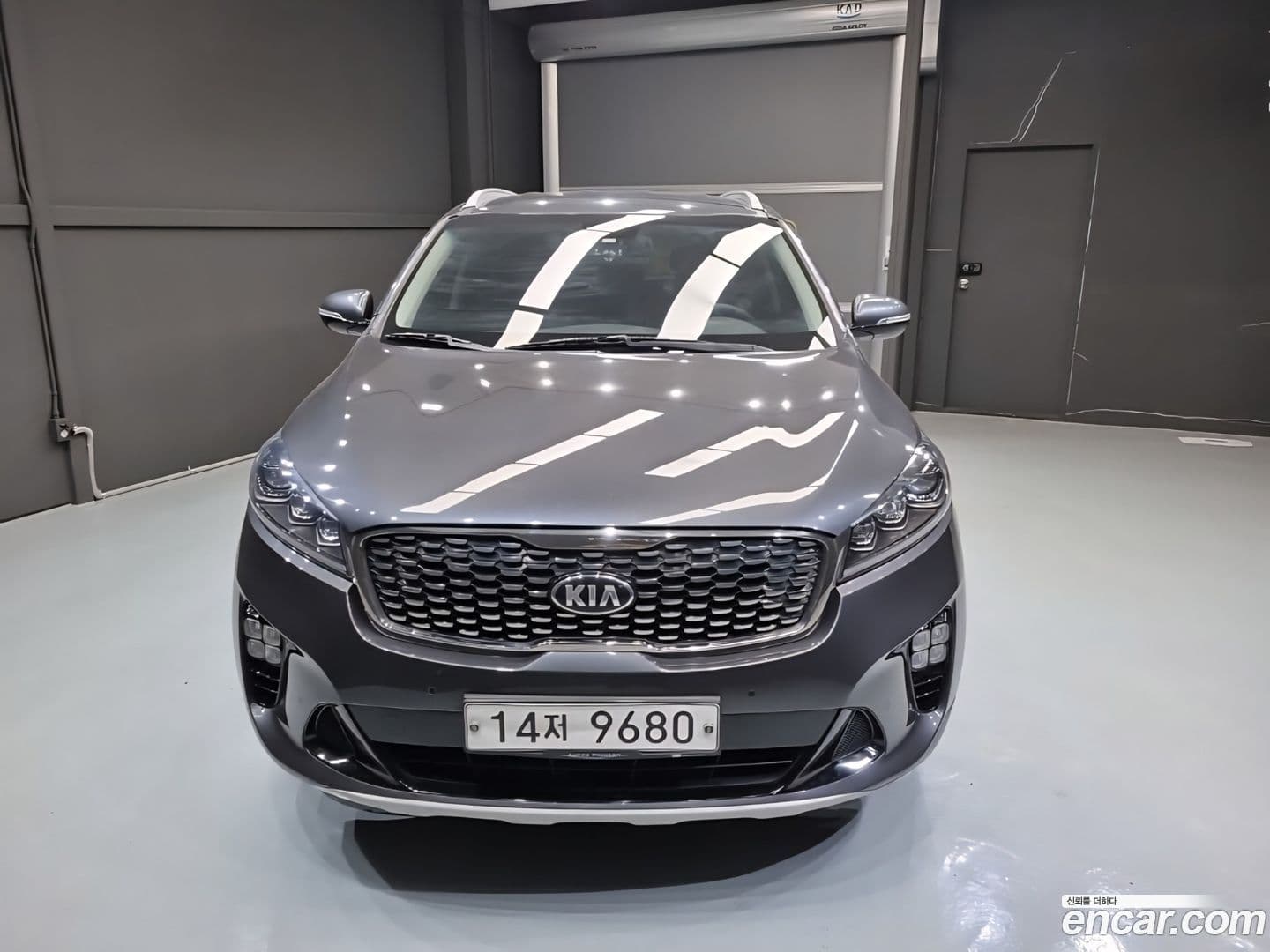 Main__Slider__Photo:Sorento Kia 2018.2-0