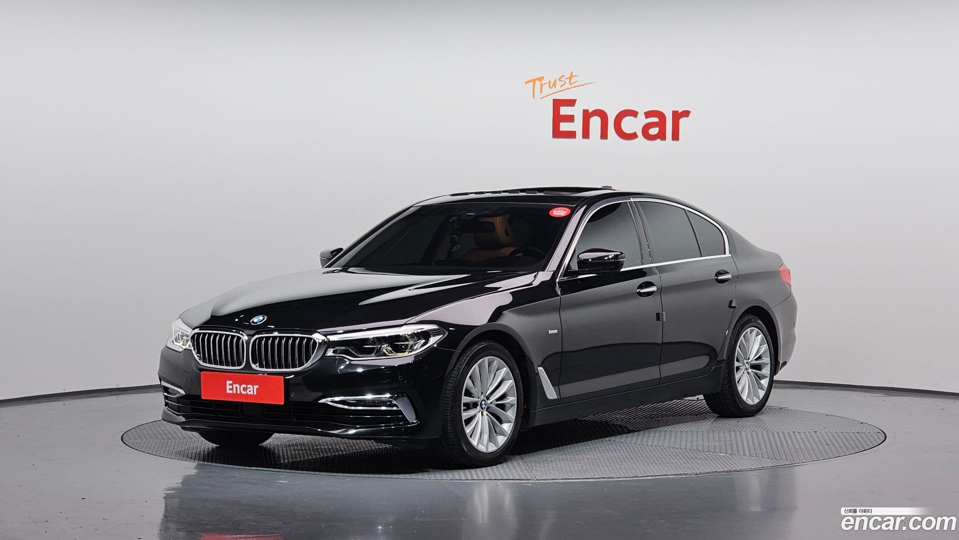 Main__Slider__Photo:5-Series BMW 2018.1-0