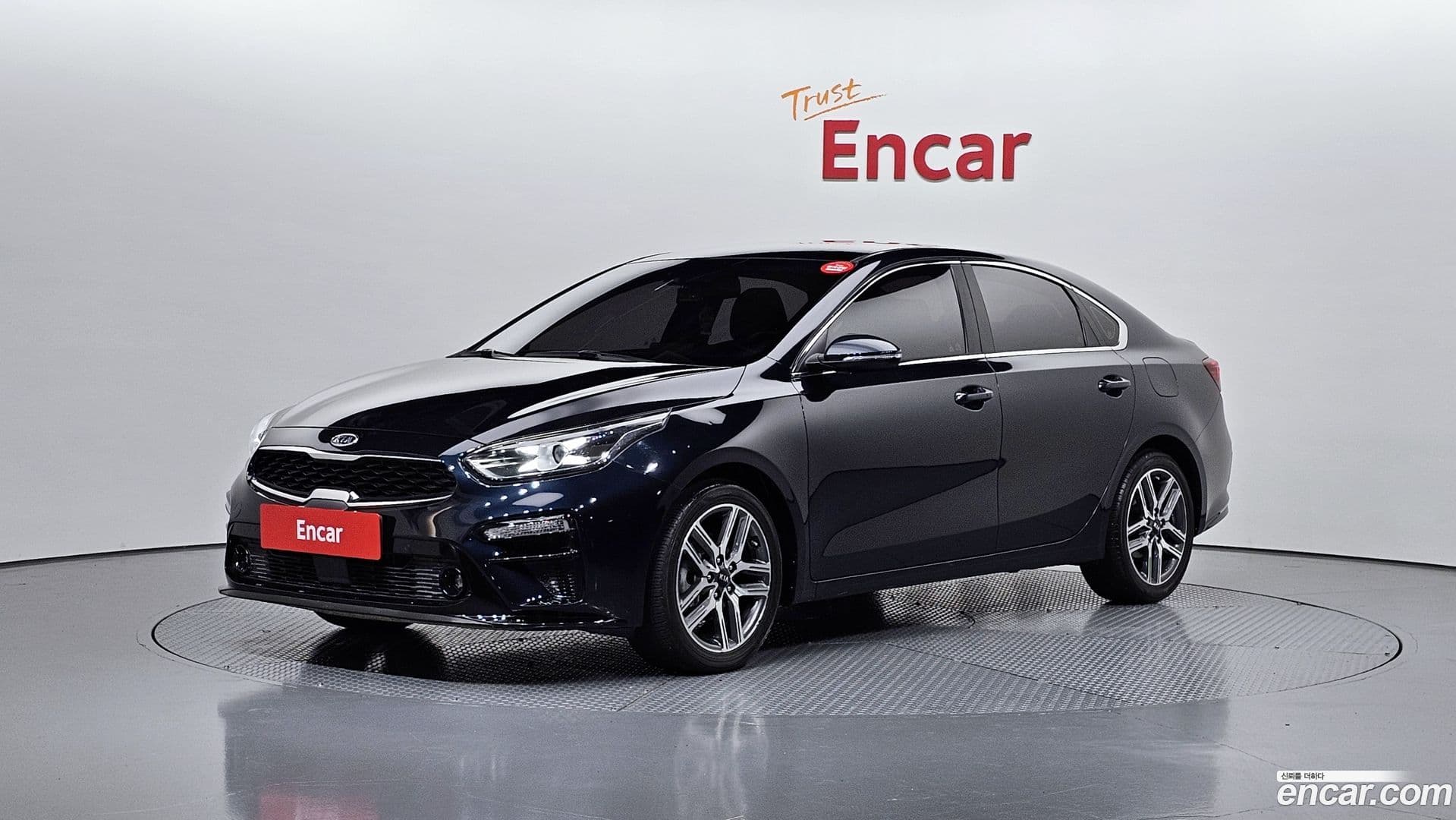 Main__Slider__Photo:K3 Kia 2018.10-0