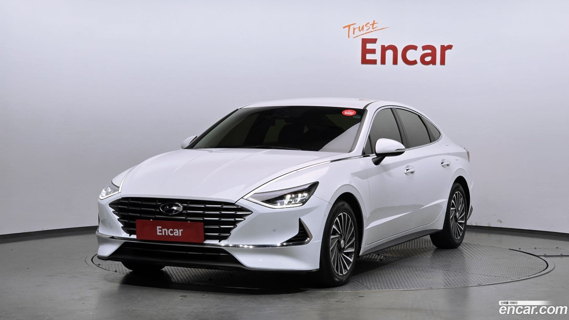 Main__Slider__Photo:Sonata Hyundai 2021.9-0