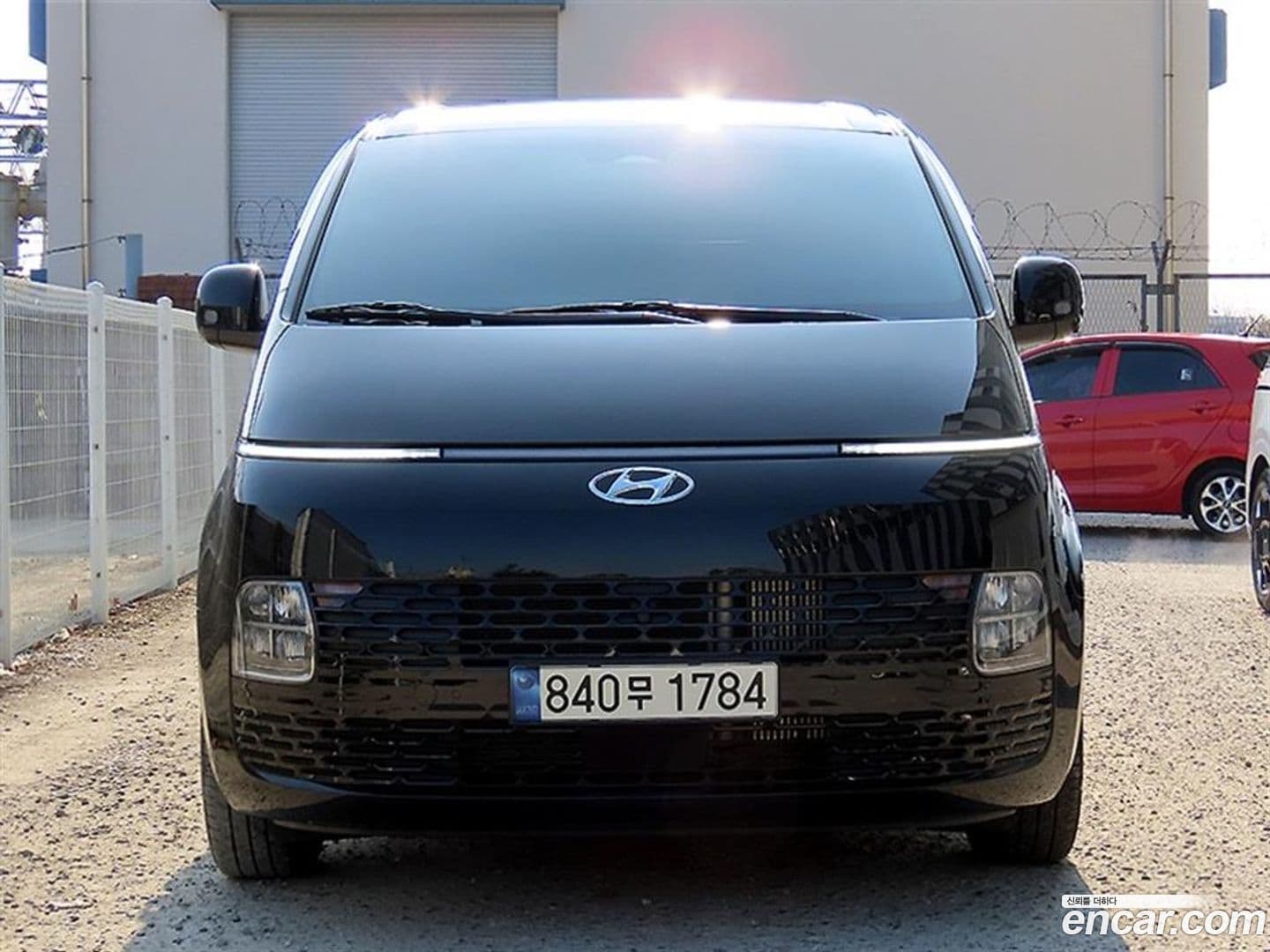 Main__Slider__Photo:Staria Hyundai 2024.1-0