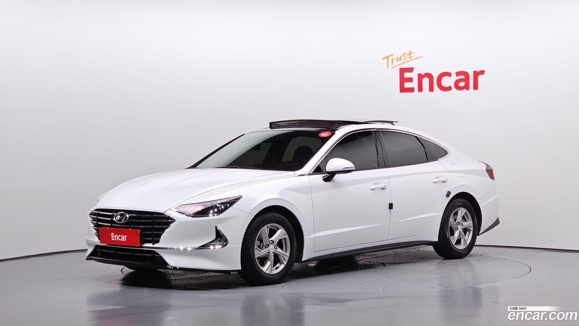 Main__Slider__Photo:Sonata Hyundai 2021.9-0