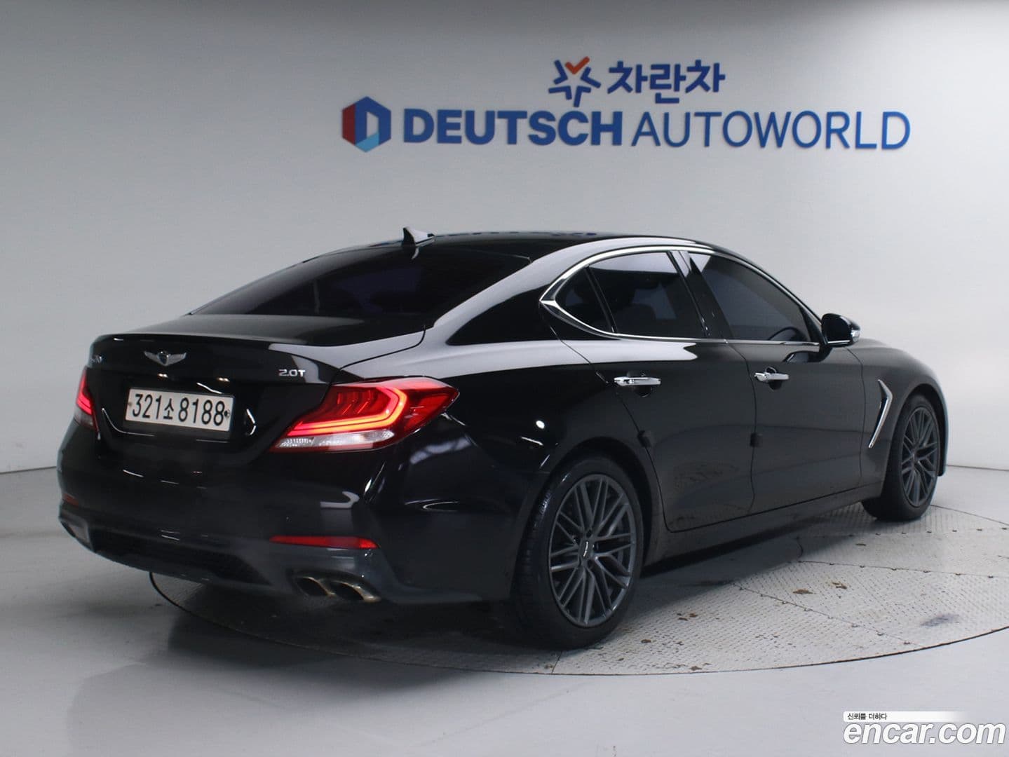 Main__Slider__Photo:G70 Genesis 2018.3-0