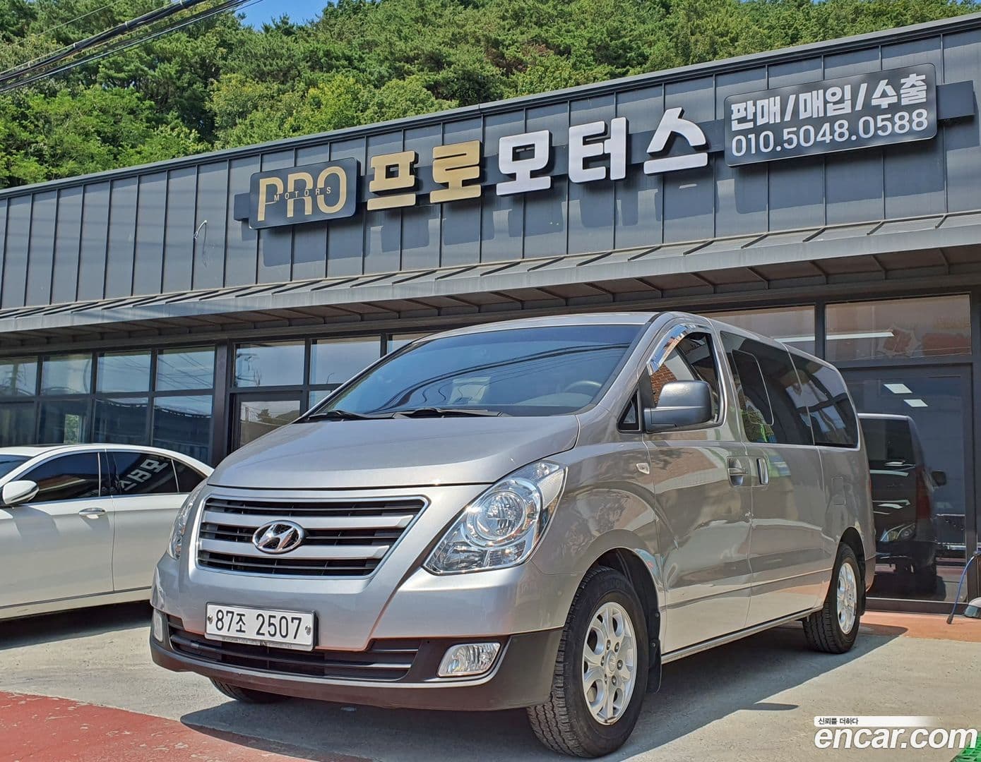Main__Slider__Photo:Starex Hyundai 2017.2-0