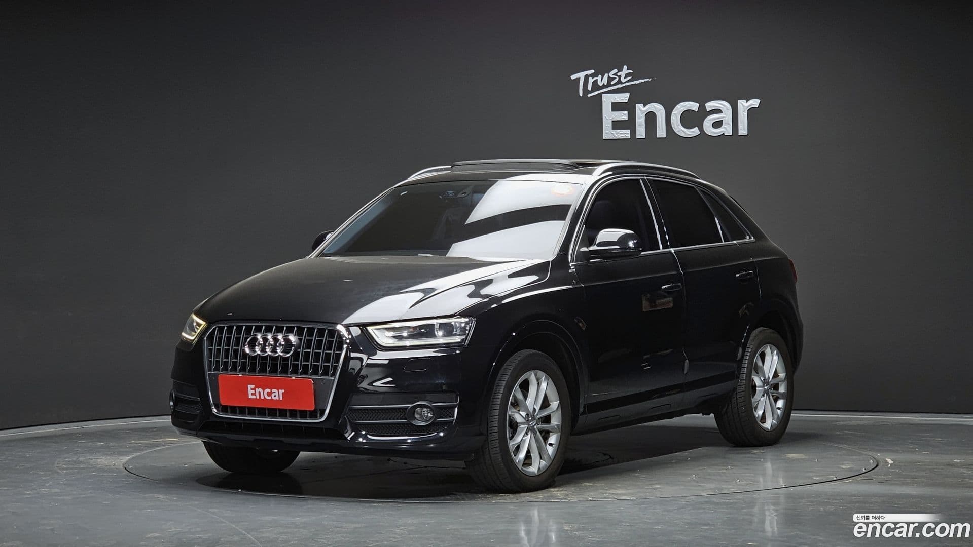 Main__Slider__Photo:Q3 Audi 2014.5-0