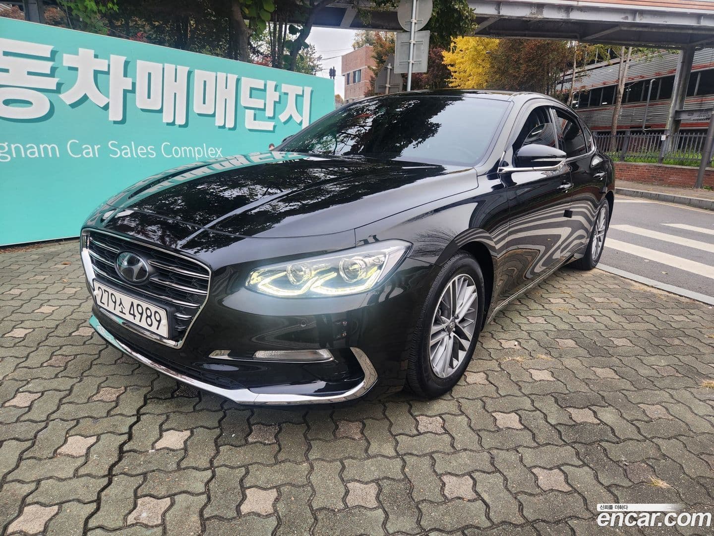 Main__Slider__Photo:Grandeur Hyundai 2019.7-0