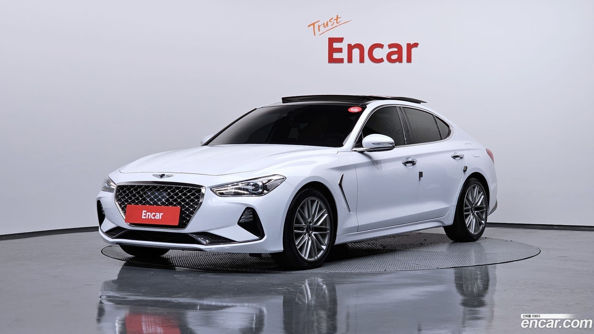 Main__Slider__Photo:G70 Genesis 2019.3-0