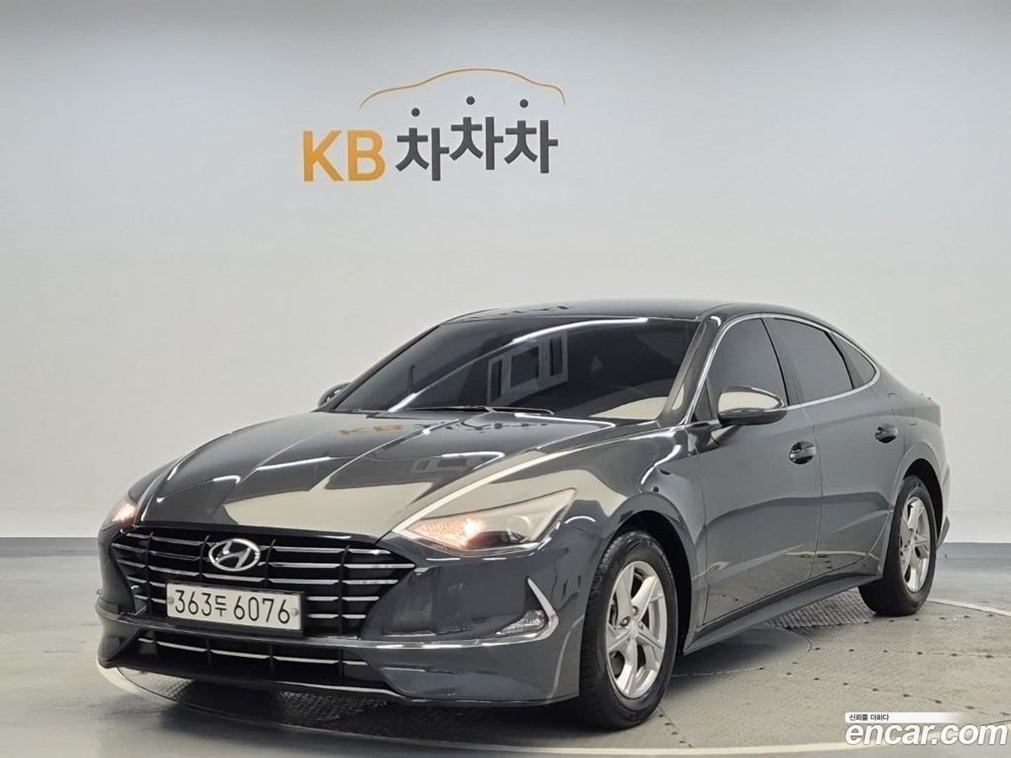 Main__Slider__Photo:Sonata Hyundai 2020.4-0